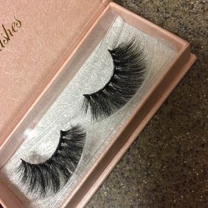 Mink Eyelashes “Flirt”